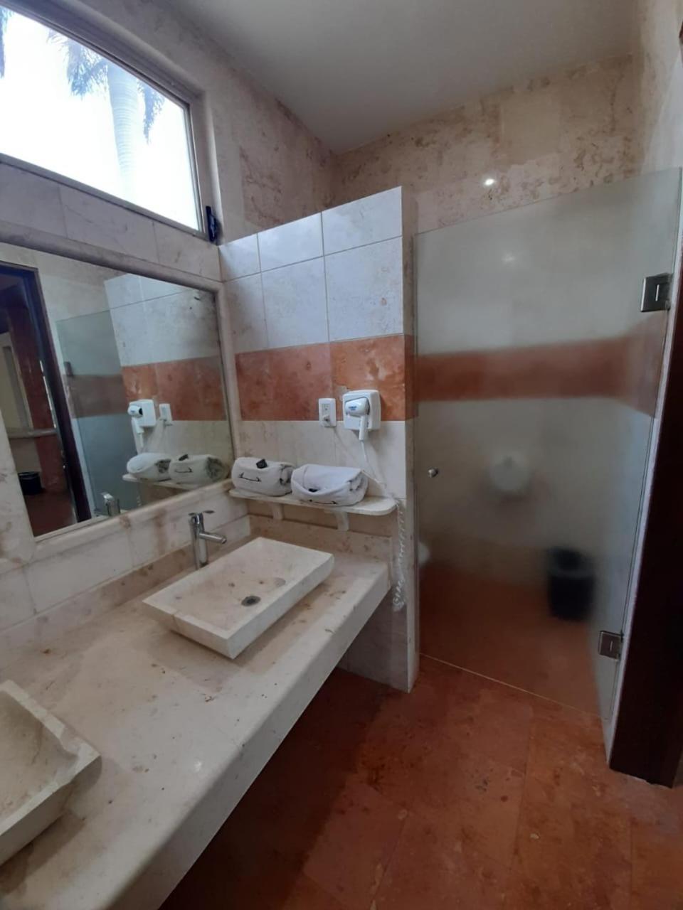 Hotel A'Ponte 梅里达 外观 照片