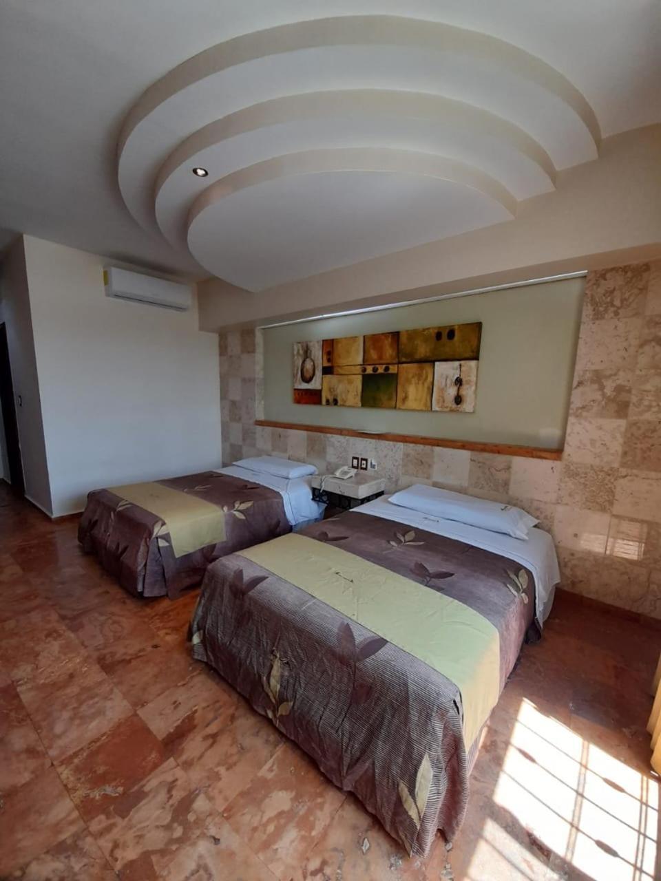 Hotel A'Ponte 梅里达 外观 照片